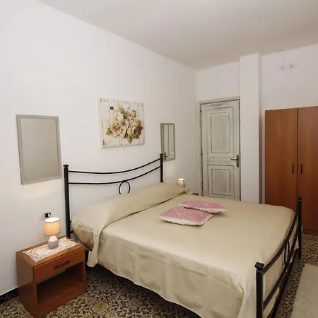 Appartamenti Su Senori Sant'Antioco Exterior photo